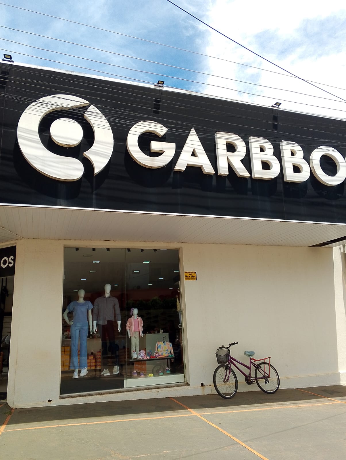 Foto de GARBBOS ARAPUTANGA - Galeria